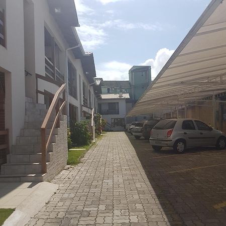 Solar Norte No Centro Dos Ingleses A 50 Metros Da Praia Florianópolis 外观 照片