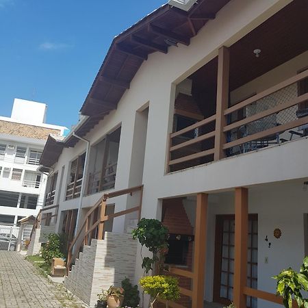 Solar Norte No Centro Dos Ingleses A 50 Metros Da Praia Florianópolis 外观 照片